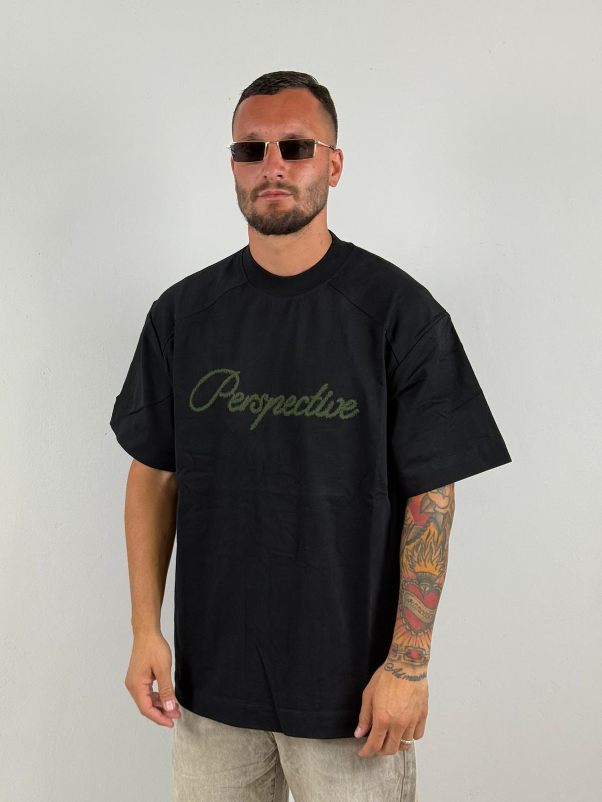 Shirt perspectiv nera