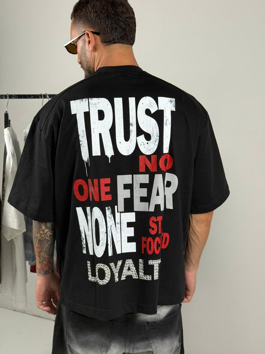 Shirt trust nera