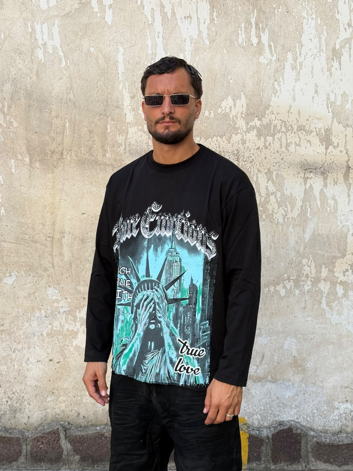 Long sleeve liberty black