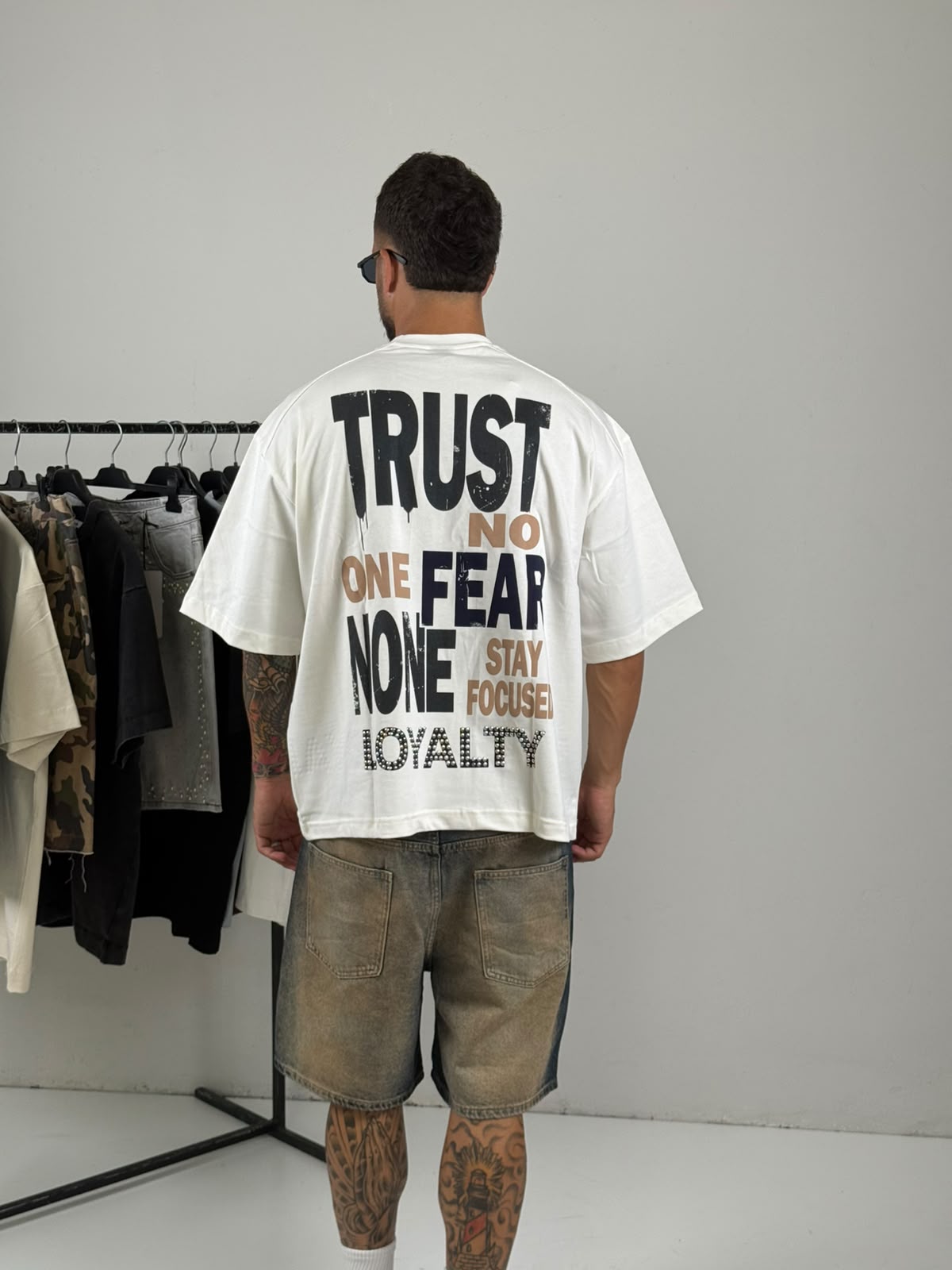 Shirt trust  bianca