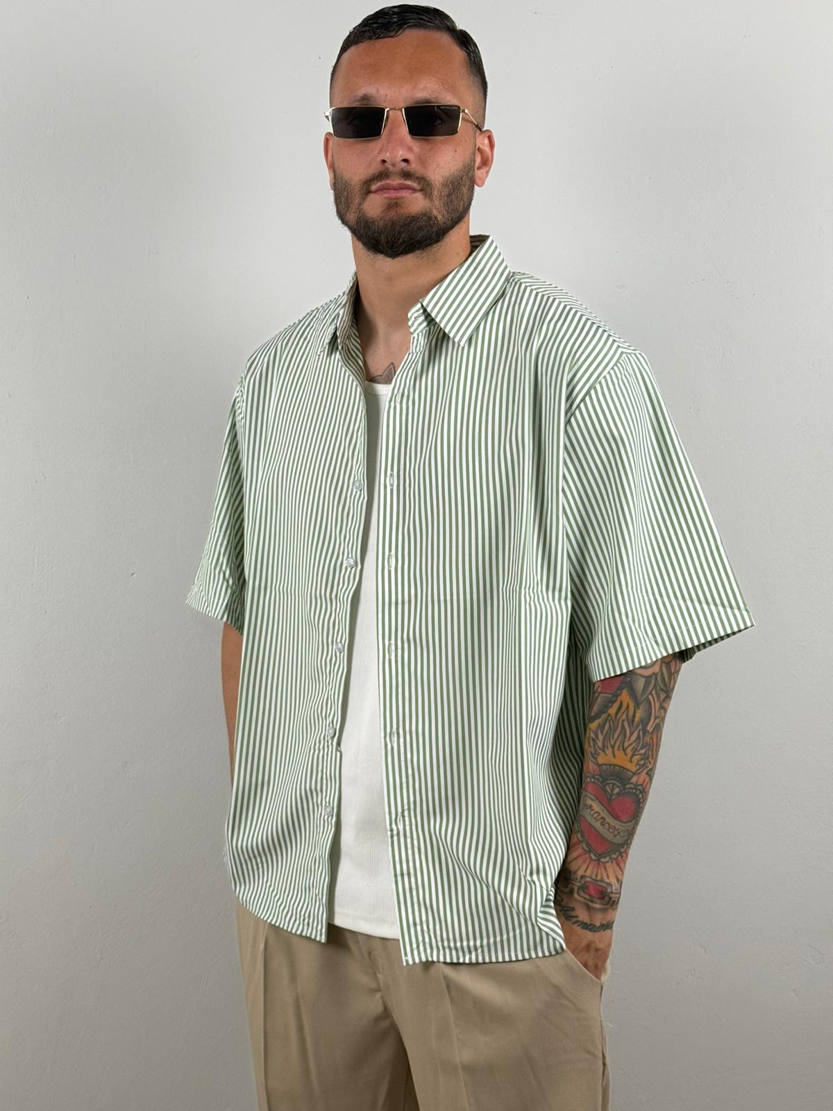 Camicia mezza manica rigata verde acqua