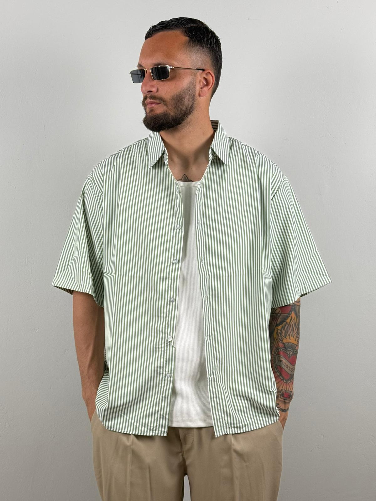 Camicia mezza manica rigata verde acqua