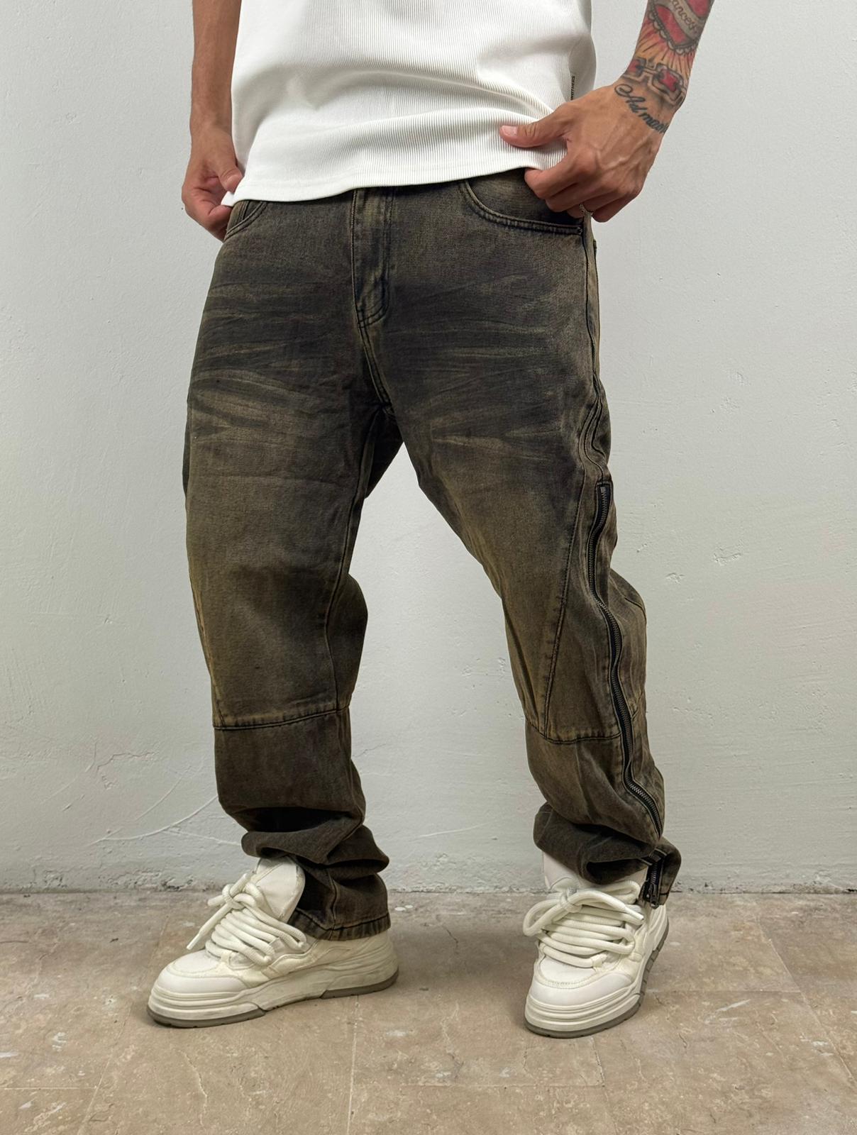 Baggy sabbiato con zip