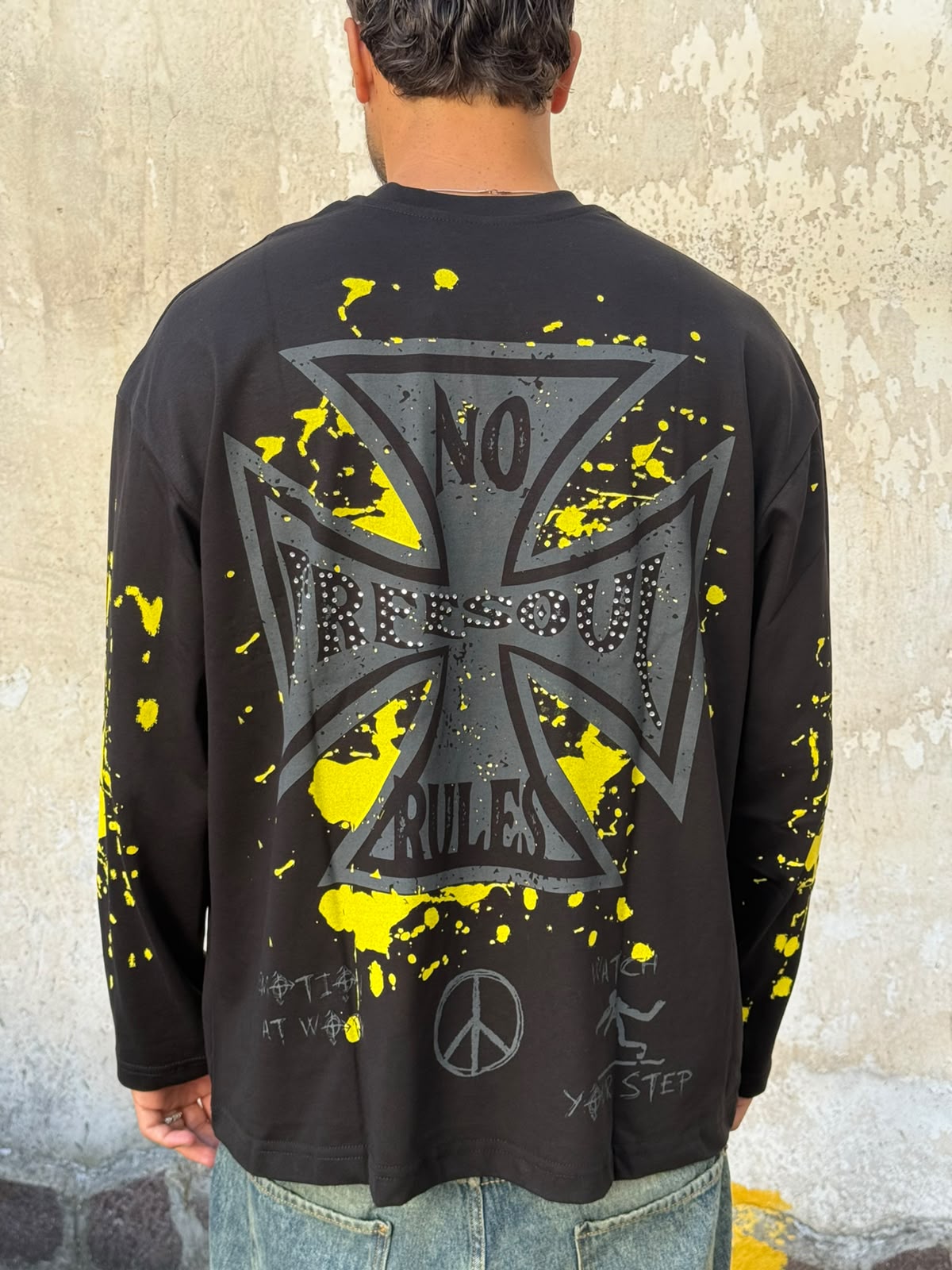 Long sleeve Rules black