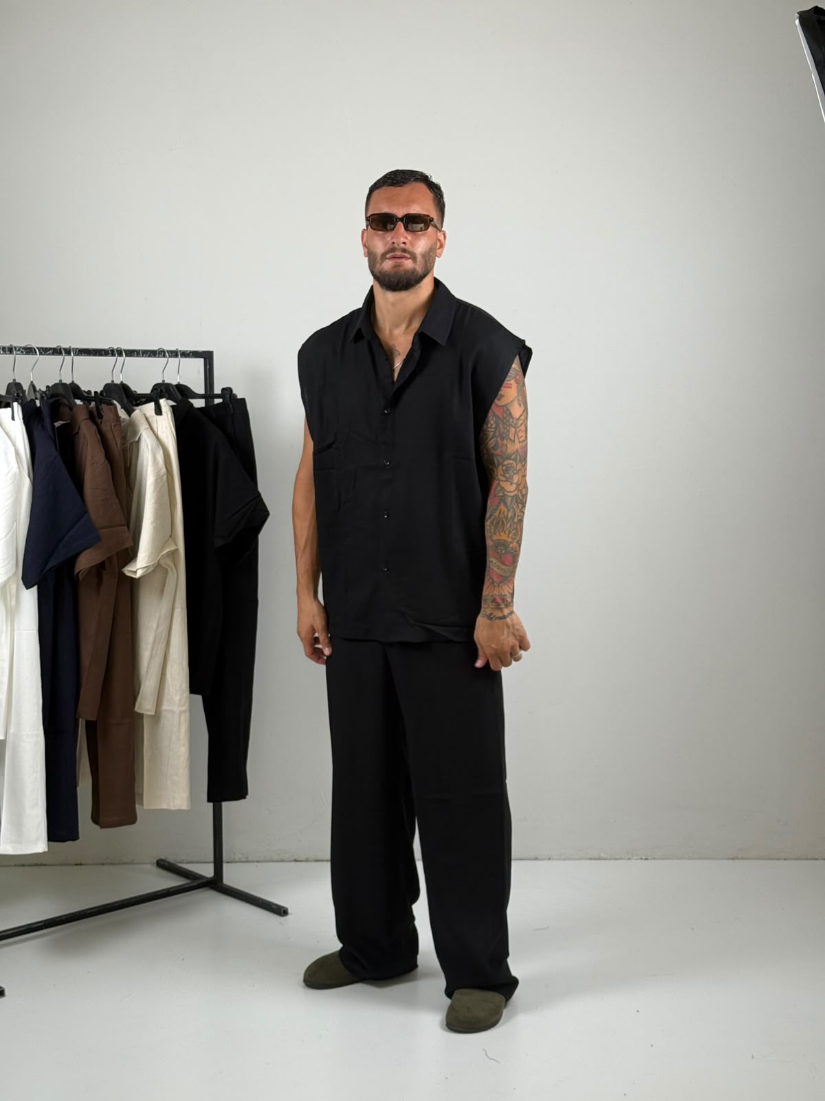 Coordinato in Lino giro manica black