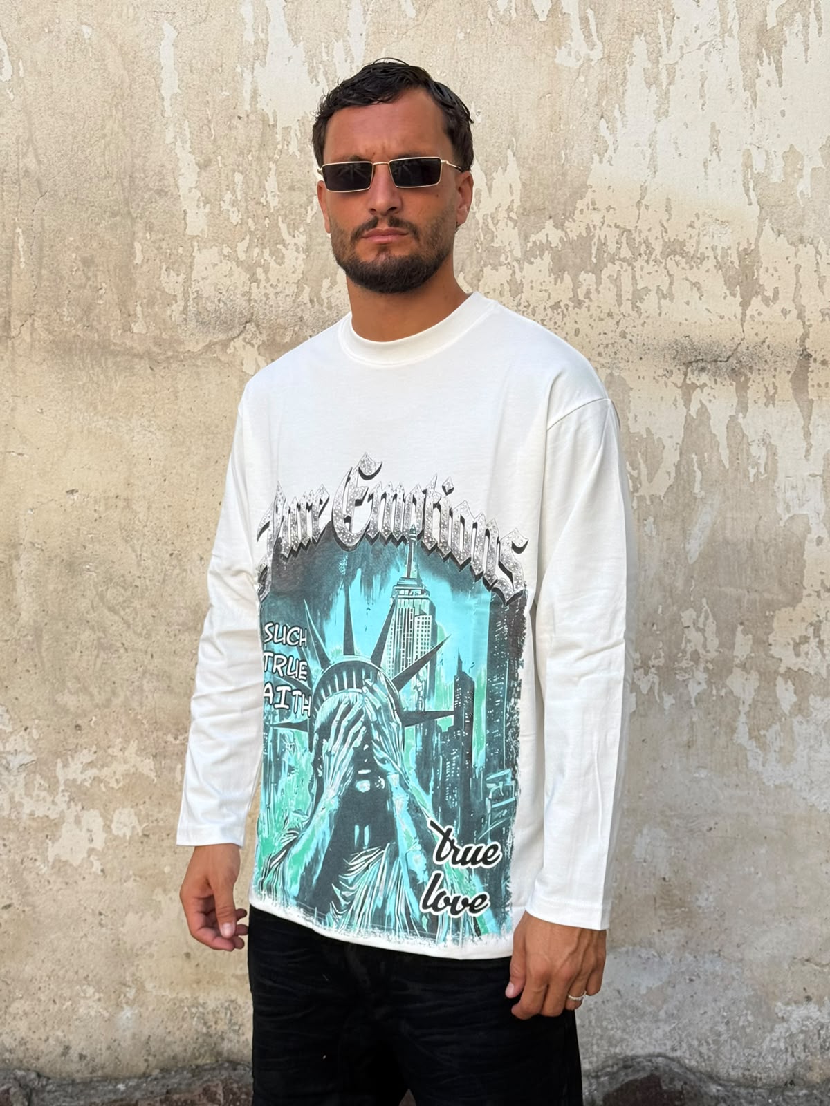 Long sleeve liberty white
