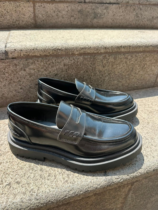 Mocassino con gomma alta