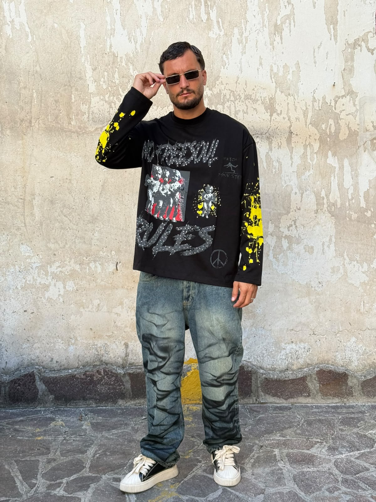 Long sleeve Rules black